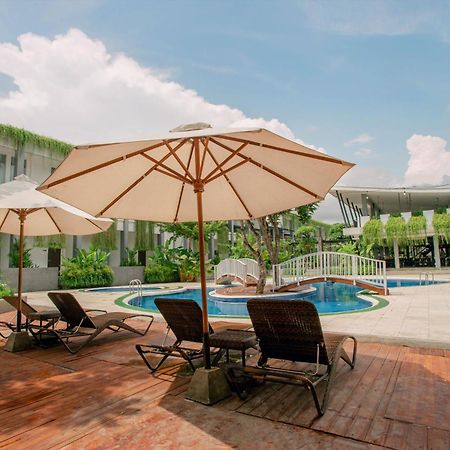 LPP Garden Hotel Maguwo Exterior foto